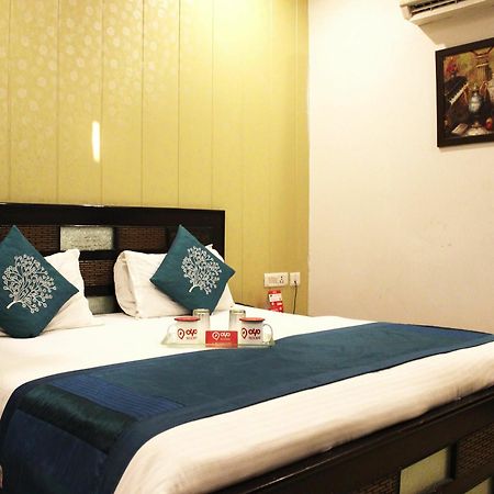 Oyo Rooms Pitampura Rani Bagh 뉴델리 외부 사진